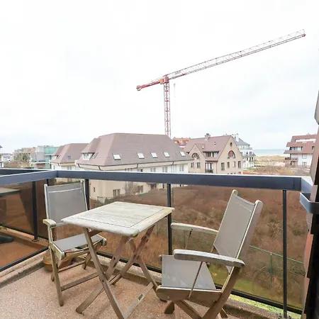Near Sandy In Belgium, Cleaning Included * Oostduinkerke