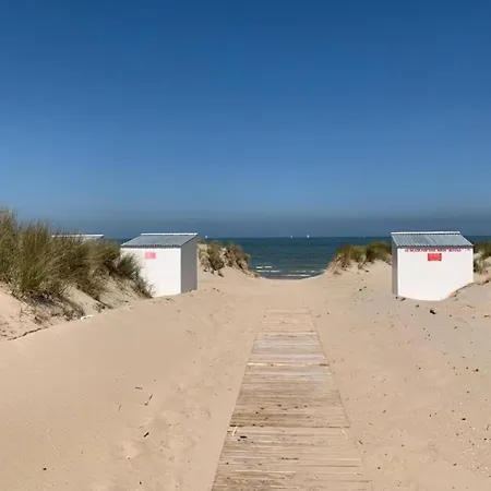 Near Sandy In Belgium, Cleaning Included Oostduinkerke